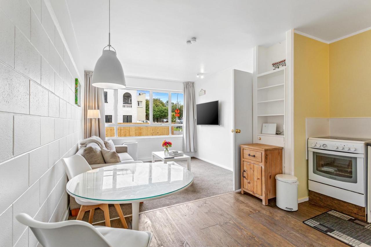 One Bedroom Apartment, Heart Of Newmarket Auckland Kültér fotó